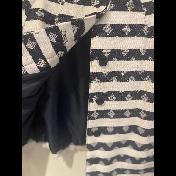 Christopher + Banks Cropped Jacket - Picture 3 of 5